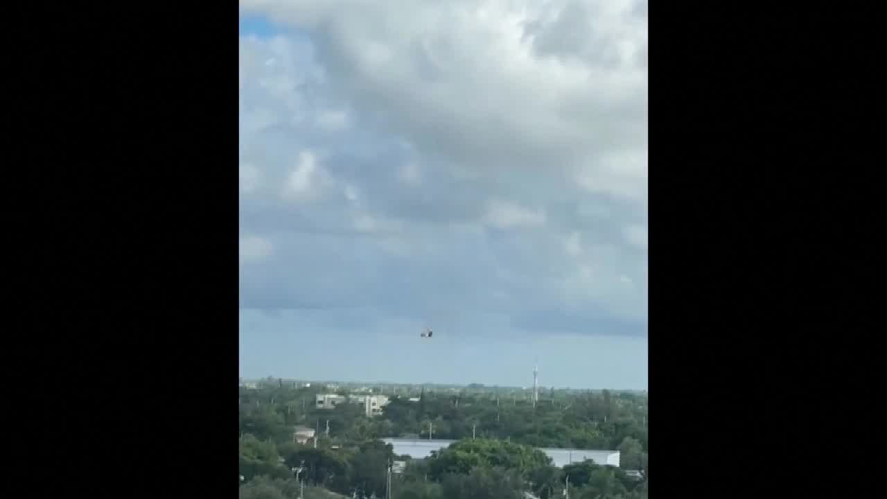 Vídeo: Helicóptero cai na Flórida e deixa 2 mortos e 4 feridos