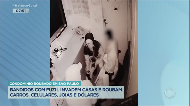 Vídeo: Criminosos invadem condomínio de luxo armados com fuzis na capital paulista