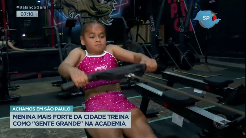 Repórter passa 10 dias treinando para reality show e perde 5 kg