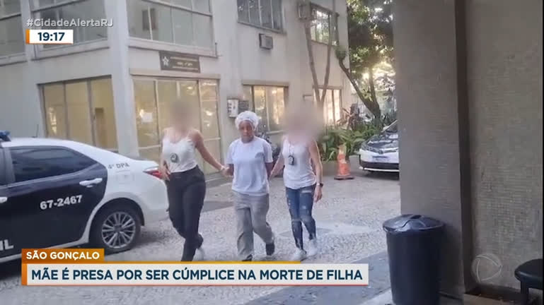 Vídeo: Mãe é presa por ser cúmplice da morte da filha de dois anos no Rio