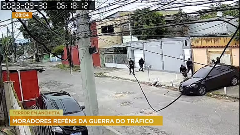 Vídeo: Câmeras registram tentativa de invasão de traficantes em comunidade da zona norte do Rio