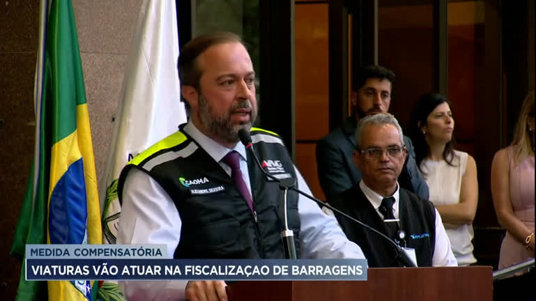 Vídeo: Ministro de Minas e Energia Alexandre Silveira faz a entrega de cinco viaturas em BH