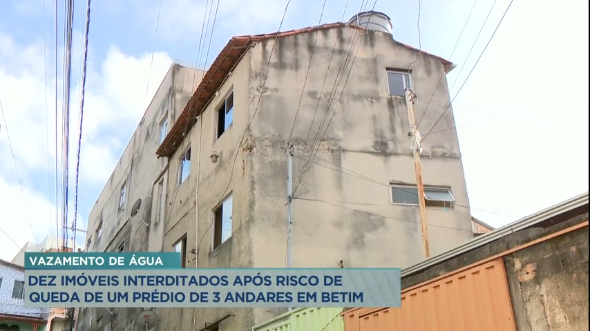 Vídeo: Defesa Civil interdita dez imóveis em bairro de Betim (MG)