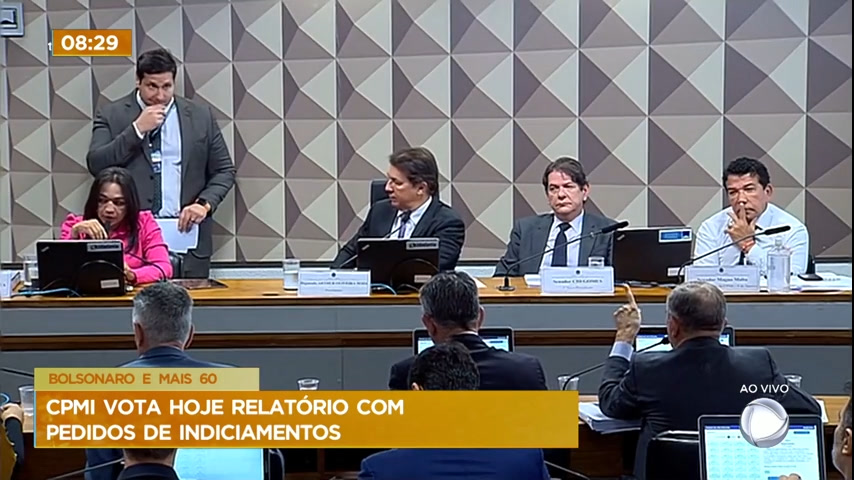 Vídeo: Relatora da CPMI do 8/1 pede que Jair Bolsonaro seja indiciado por quatro crimes