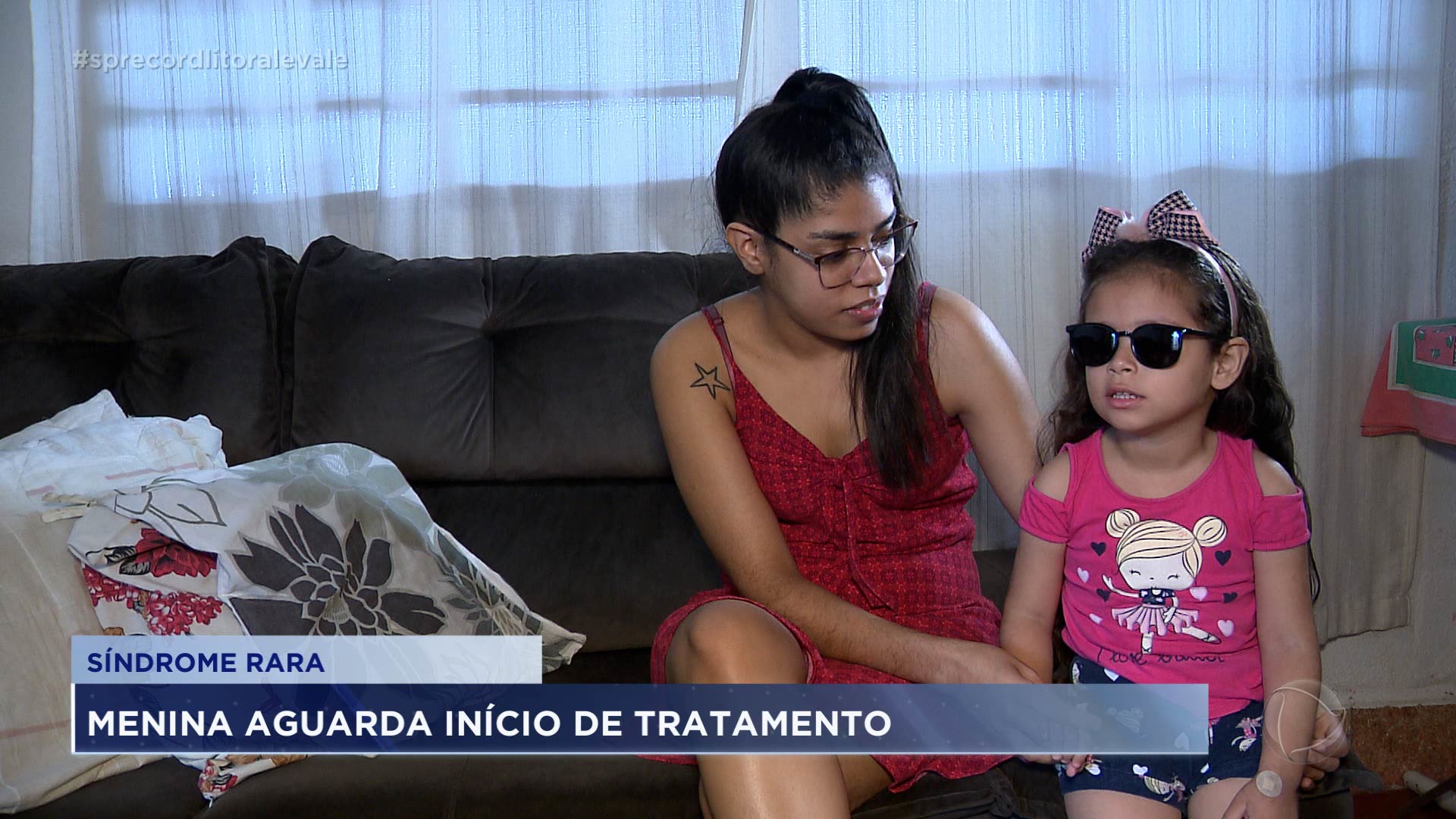 Vídeo: Menina de quatro anos tem síndrome rara