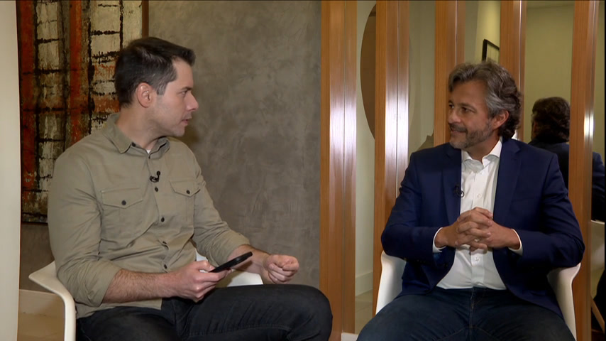  cirurgião plástico diz que buscar profissional em rede social é arriscado