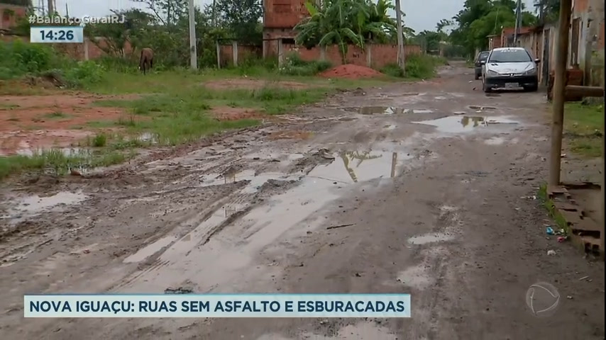 Homem-Aranha anima passageiros nos transportes públicos do Rio - RecordTV -  R7 Balanço Geral Manhã RJ