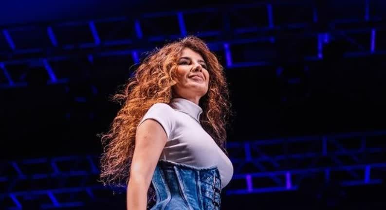 Vídeo: Após separação, Paula Fernandes diz que ainda acredita no amor