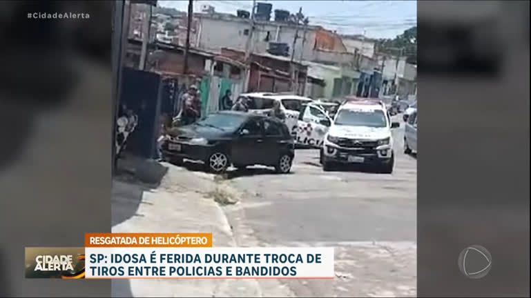 Vídeo: Idosa é baleada durante troca de tiros entre policiais e criminosos na zona norte de SP