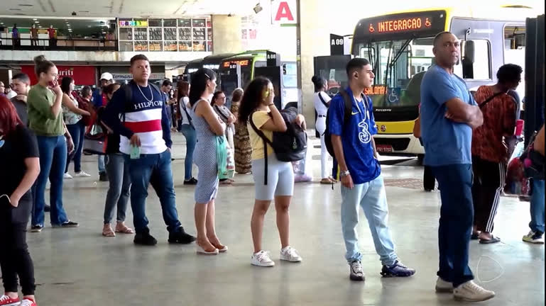 Vídeo: Paranoá e Itapoã ganham novas linhas de ônibus com 185 viagens