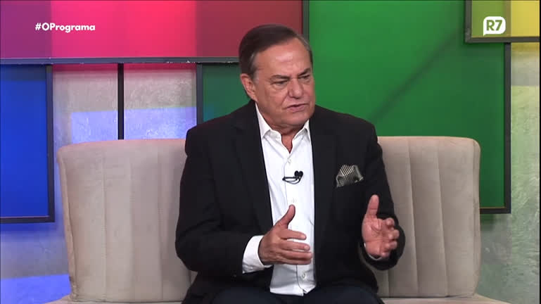 Vídeo: Ronnie Von relembra saída da TV Gazeta e rasga elogios à RedeTV!: "Lugar maravilhoso"