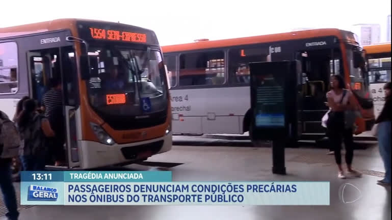 Vídeo: Passageiros denunciam condições precárias de ônibus do DF