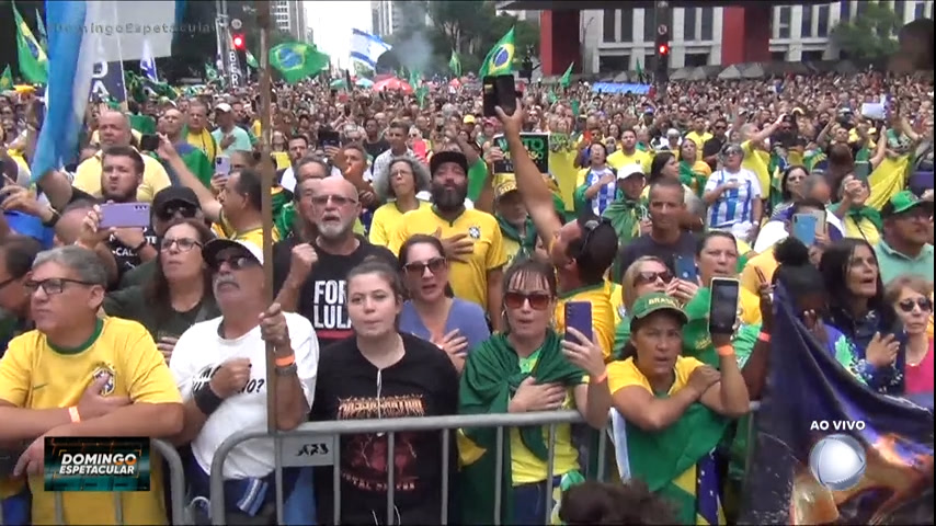 Vídeo: São Paulo tem protesto a favor dos direitos humanos e de manifestantes presos