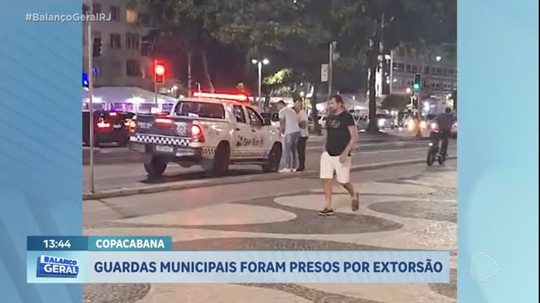Vídeo: Guardas são presos em flagrante por extorsão a dono de quiosque em Copacabana