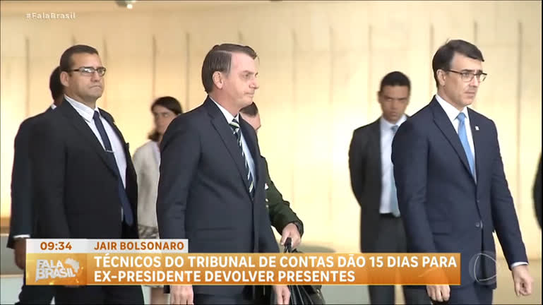 Vídeo: TCU dá prazo de 15 dias para Bolsonaro devolver presentes não registrados