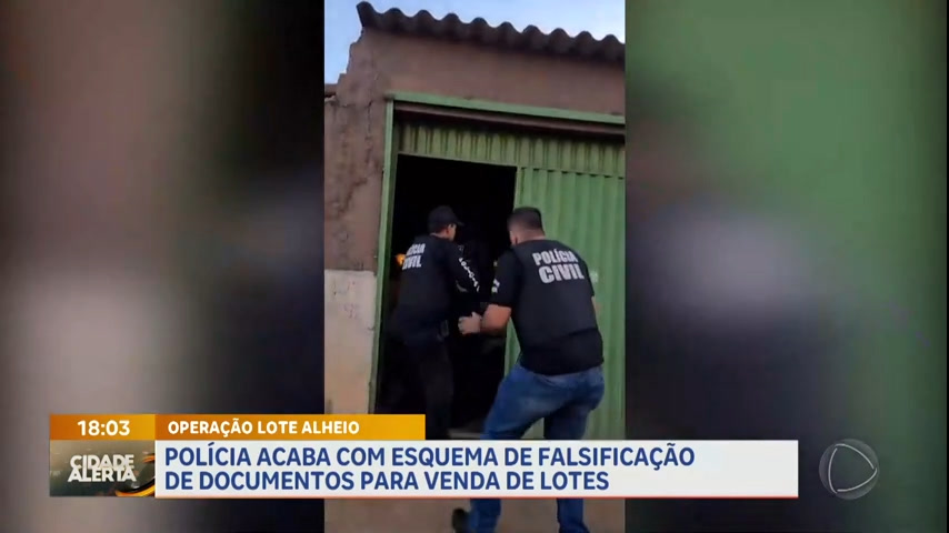 Vídeo: Polícia faz operação contra esquema de falsificação de documentos