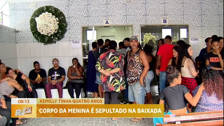 Vídeo: Corpo da pequena Kamilly é sepultado na Baixada Fluminense