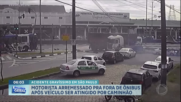 Dúvidas no Trânsito: estacionar em ponto de ônibus é punido com perda de 4  pontos na CNH e multa - RecordTV - R7 Balanço Geral Manhã RJ