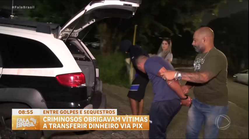 Vídeo: Bandidos que sequestravam e obrigavam vítimas a fazer transferências via Pix são presos em SP