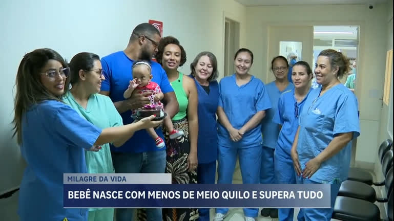 Vídeo: Bebê que nasceu com 460 gramas comemora um ano de vida com festa em hospital de BH