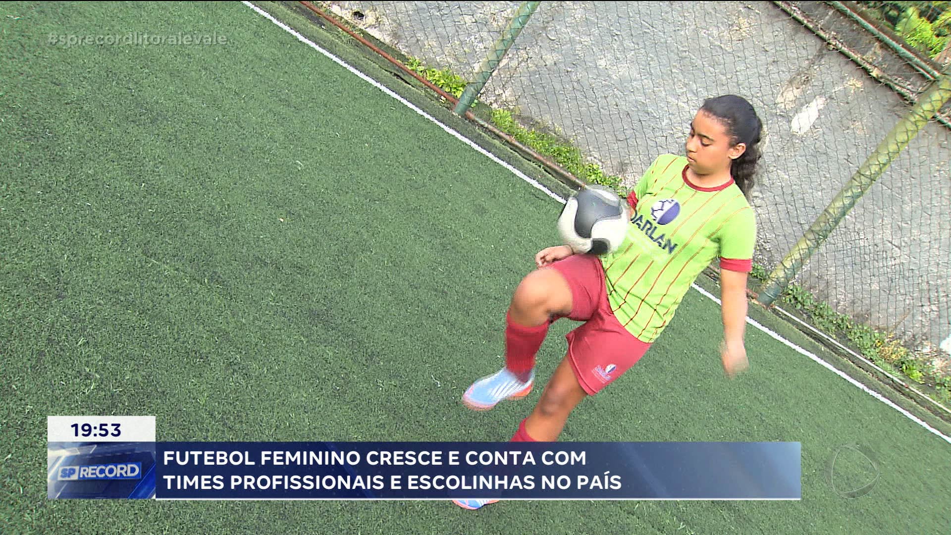 Vídeo: Mulheres são destaque no futebol