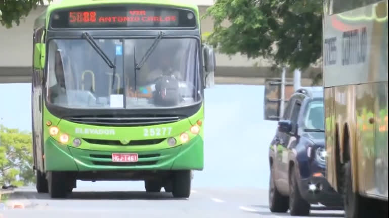 Vídeo: Justiça decide manter aumento de passagem de transporte público de Belo Horizonte