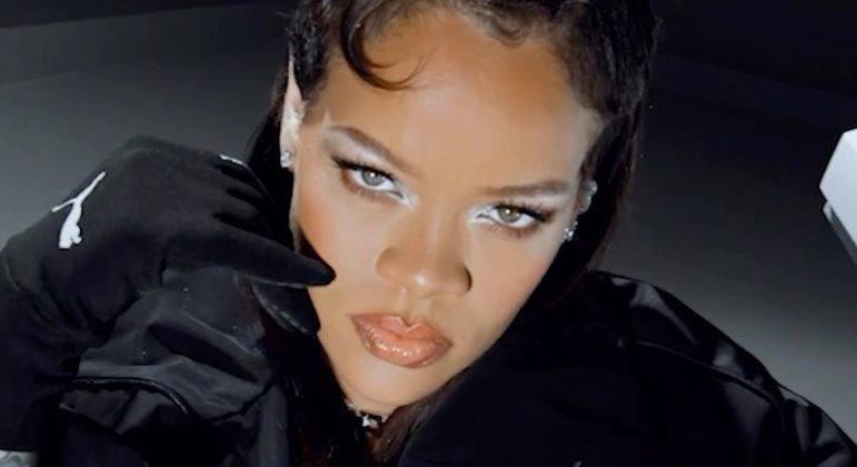 Vídeo: Rihanna coloca à venda cobertura de R$ 125 milhões sem nunca ter morado na casa