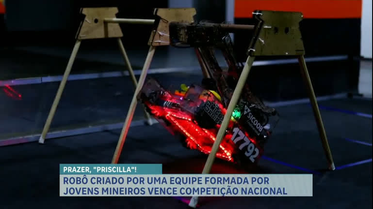 Vídeo: Robô projetado por mineiros vence competição nacional de robótica em Brasília (DF)