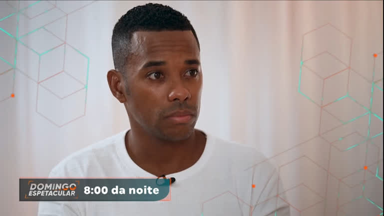 Vídeo: Domingo Espetacular exibe primeira entrevista de Robinho sobre condenação por estupro