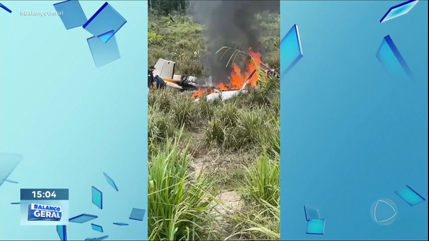 Vídeo: Avião de pequeno porte cai e deixa uma pessoa morta no Acre