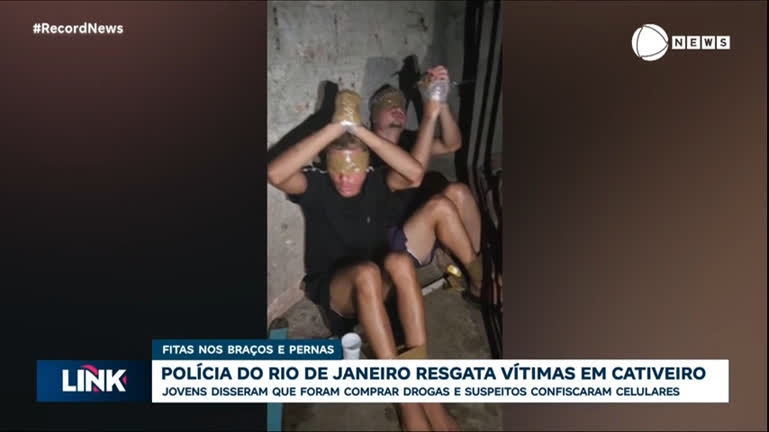 Vídeo: Dois jovens são resgatados de cativeiro no Recreio dos Bandeirantes, no Rio de Janeiro
