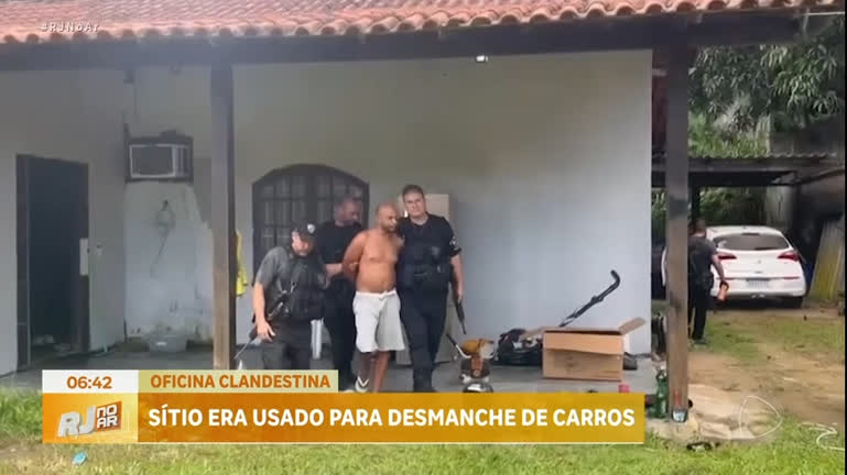 Vídeo: Polícia encontra oficina clandestina de desmanche de carros em Niterói (RJ); dono é preso