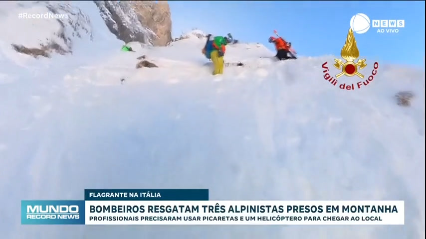 Vídeo: Bombeiros resgatam três alpinistas presos em montanha no norte da Itália