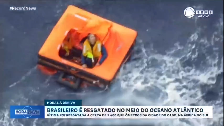 Vídeo: Brasileiro é socorrido em bote salva-vidas no meio do Atlântico, após o navio onde estava naufragar