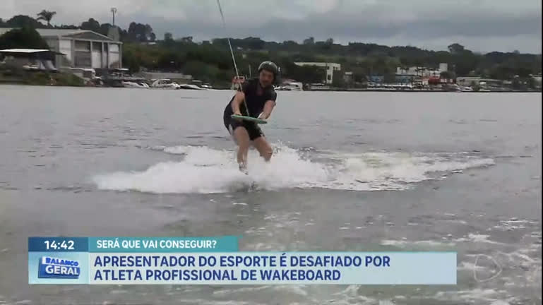 Vídeo: Apresentador do Esporte é desafiado por atleta profissional de wakeboard