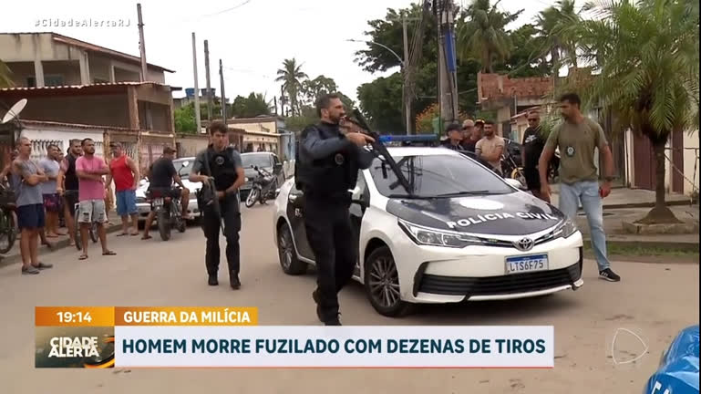 Vídeo: Homem é executado com dezenas de tiros de fuzil em Santa Cruz, zona oeste do Rio