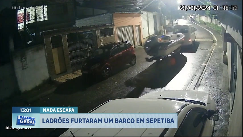 Vídeo: Criminosos furtam barco em Sepetiba, na zona oeste do Rio