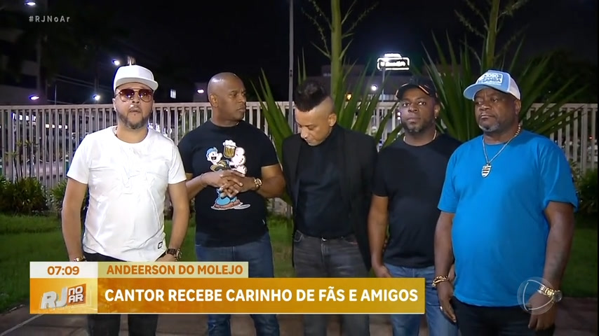 Vídeo: Cantor do grupo Molejo enfrenta câncer raro, e amigos desmentem fake news
