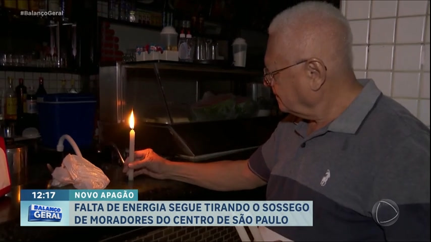Vídeo: Moradores fazem panelaço após nova falta de energia elétrica no centro de SP
