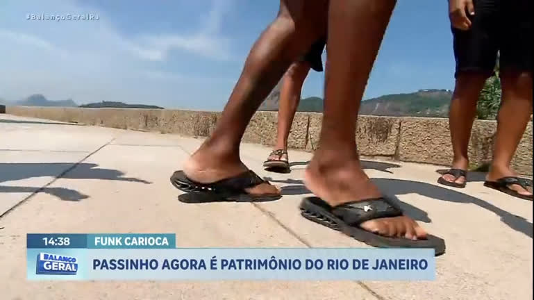 Vídeo: 'Passinho carioca' é reconhecido como patrimônio cultural do Rio
