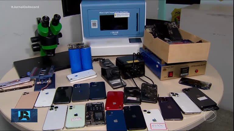 Vídeo: Polícia de SP descobre laboratório usado para desmontar e desbloquear celulares roubados