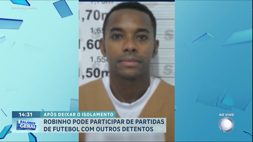 Vídeo: Robinho é liberado para jogar futebol em penitenciária de Tremembé (SP)