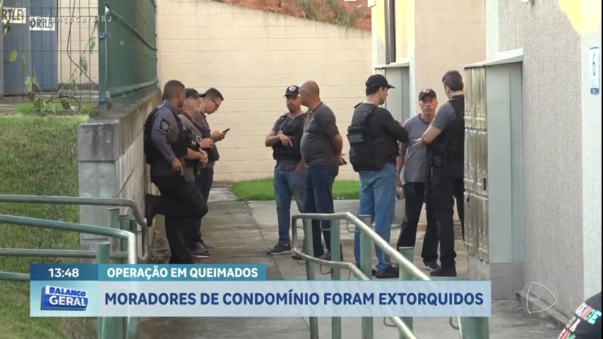 Vídeo: Polícia faz operação para prender milicianos que extorquiam moradores de condomínio no RJ