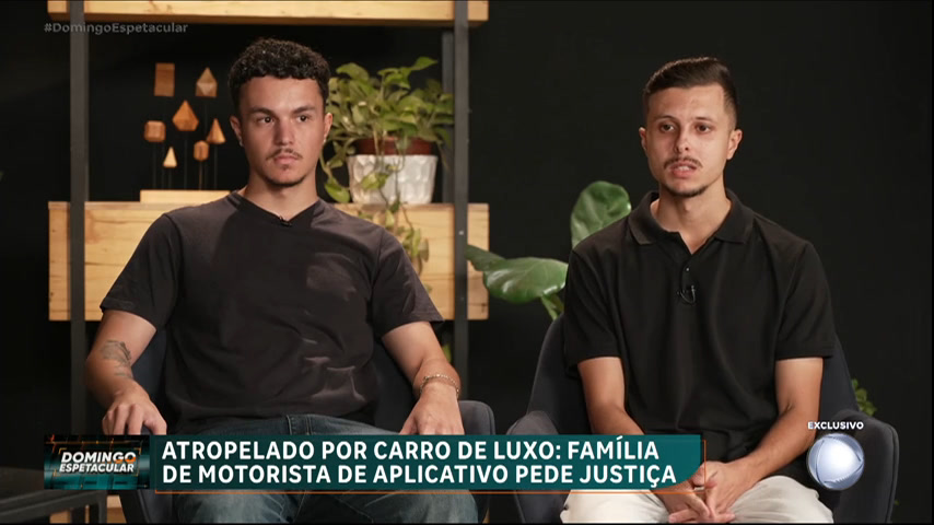 Vídeo: Filhos do homem que foi morto por motorista de carro de luxo falam com Domingo Espetacular