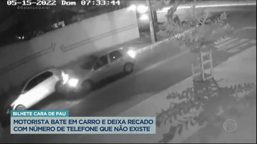 Vídeo: Motorista bate em carro e deixa recado com número de telefone falso