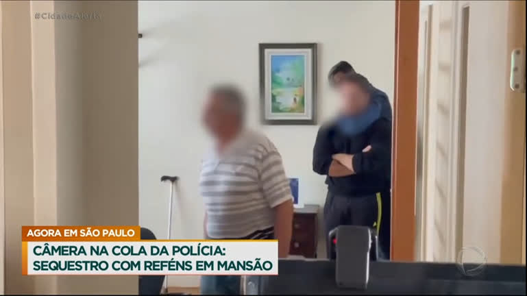 Vídeo: Dois homens invadem mansão e fazem família de refém em São Paulo (SP)