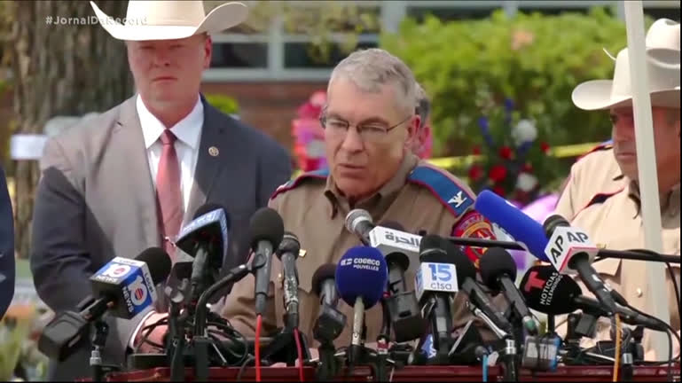 Vídeo: Polícia do Texas admite erro no massacre em escola que terminou com 21 mortos