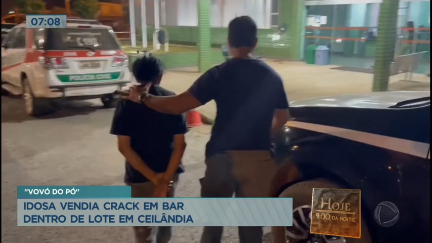 Vídeo: Polícia prende idosa de 68 anos conhecida como "vovó do pó", em Ceilândia (DF)
