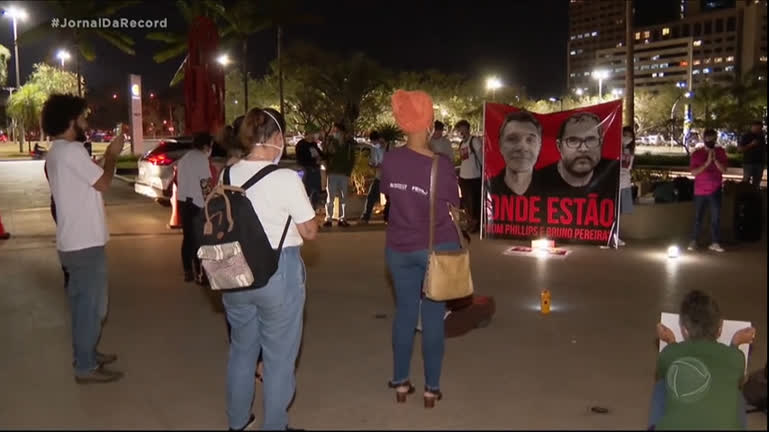 Bolsonaro se pronuncia sobre desaparecimento de indigenista da Funai e jornalista britânico