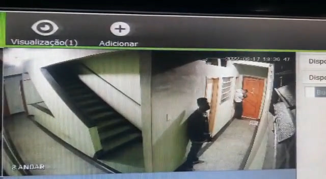 Vídeo: Veja ação dos três suspeitos de arrastão em prédio no centro de SP